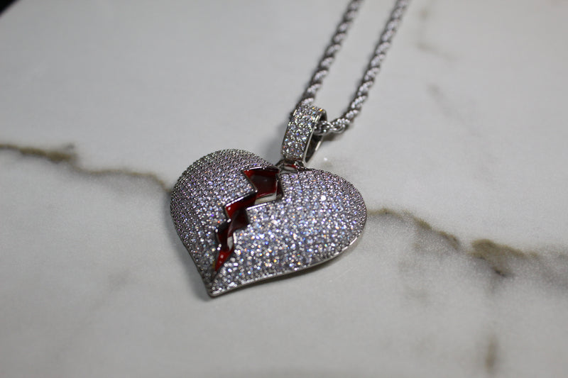 Broken Heart Necklace - Cubic Zircona - Pendant - Silver - Rope Chain