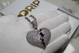 Broken Heart Necklace - Cubic Zircona - Pendant - Silver - Rope Chain