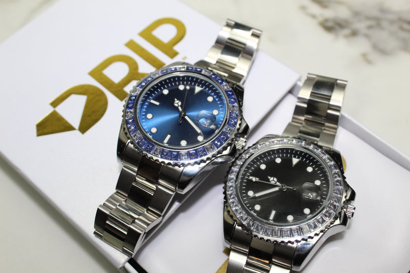 Quartz 41mm Watch - Silver or Blue - Diamond Bezel - Unisex - One Size